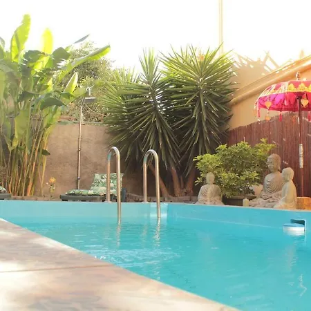 Casa Con Piscina En El Centro Los Llanos De Aridane