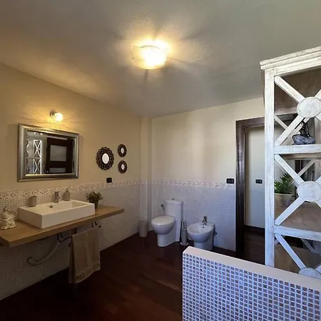 Casa Con Piscina En El Centro *