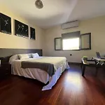 Casa Con Piscina En El Centro