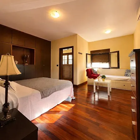 Hébergement de vacances Casa Con Piscina En El Centro