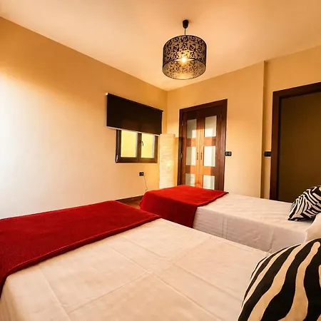 Semesterbostad Casa Con Piscina En El Centro Los Llanos De Aridane