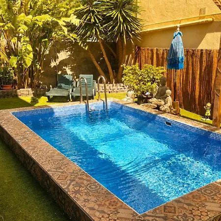Semesterbostad Casa Con Piscina En El Centro