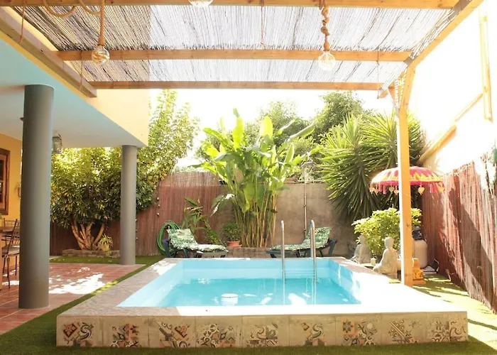 Feriehus Casa Con Piscina En El Centro